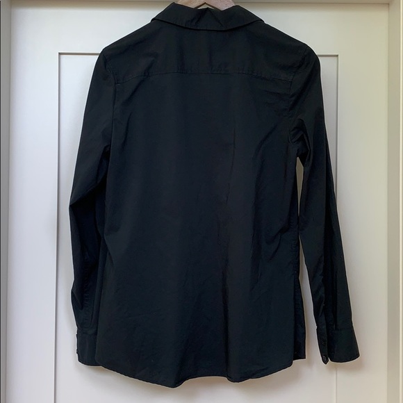 Gap Fitted Black Button-Down - Picture 2 of 3